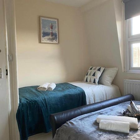 Lovely Private Rooms In Camden, Central Londres Exterior foto