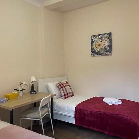 Lovely Private Rooms In Camden, Central Londres Exterior foto