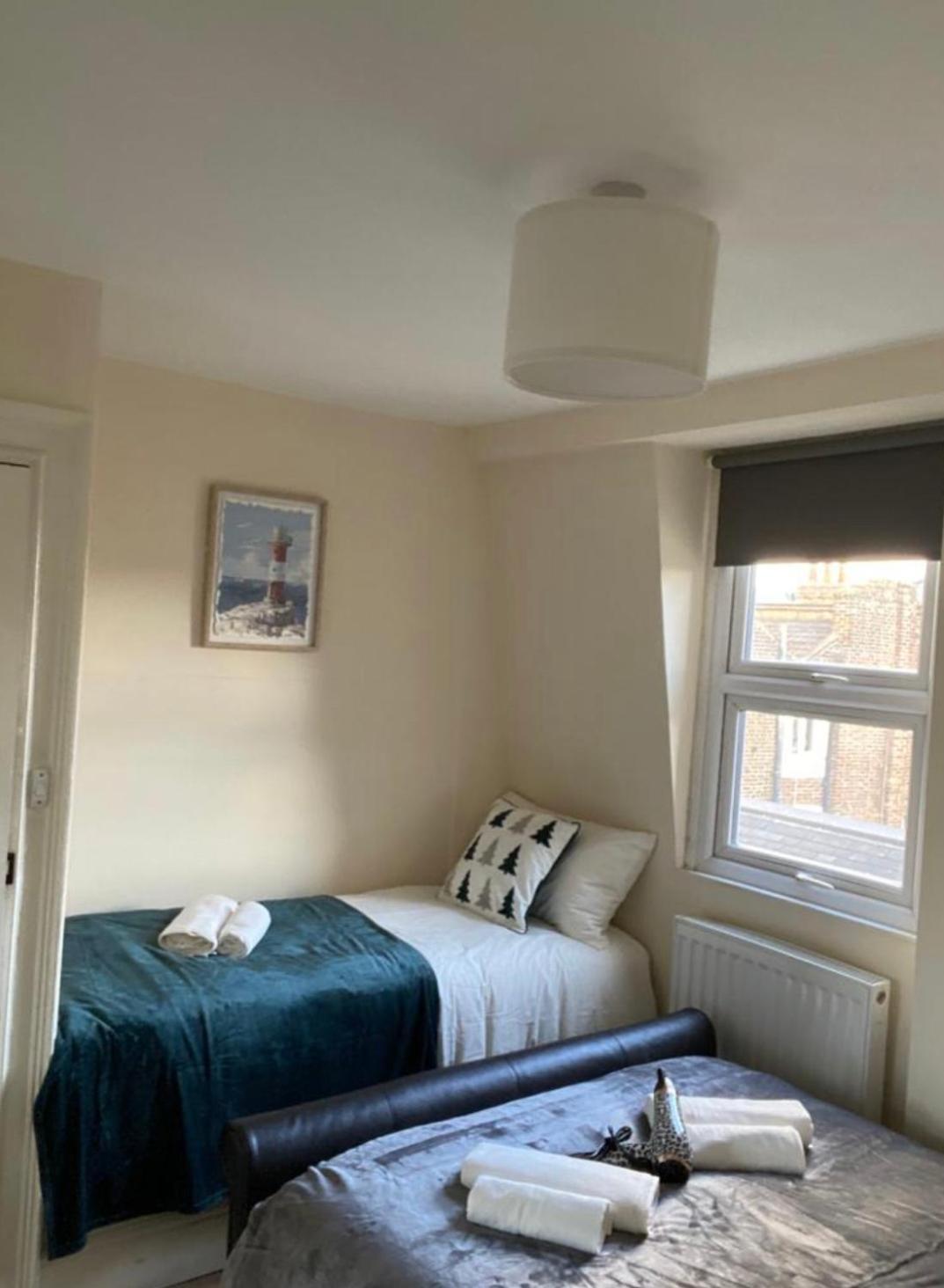 Lovely Private Rooms In Camden, Central Londres Exterior foto