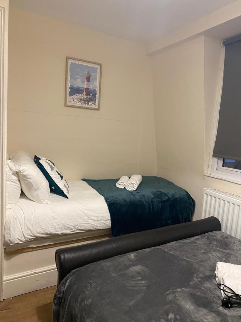 Lovely Private Rooms In Camden, Central Londres Exterior foto