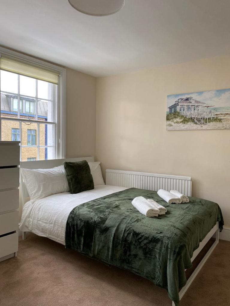 Lovely Private Rooms In Camden, Central Londres Exterior foto
