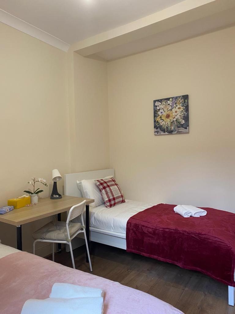 Lovely Private Rooms In Camden, Central Londres Exterior foto