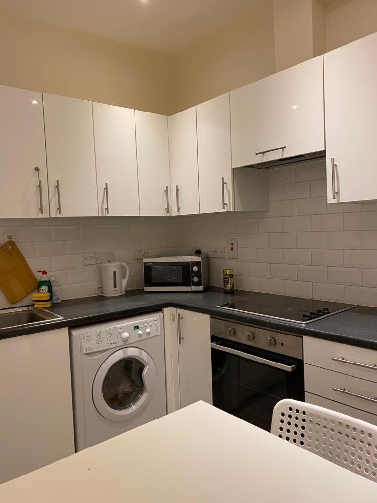 Lovely Private Rooms In Camden, Central Londres Exterior foto